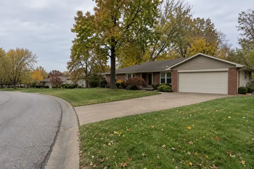 Illustration of a typical residential street in the Concord, MO area