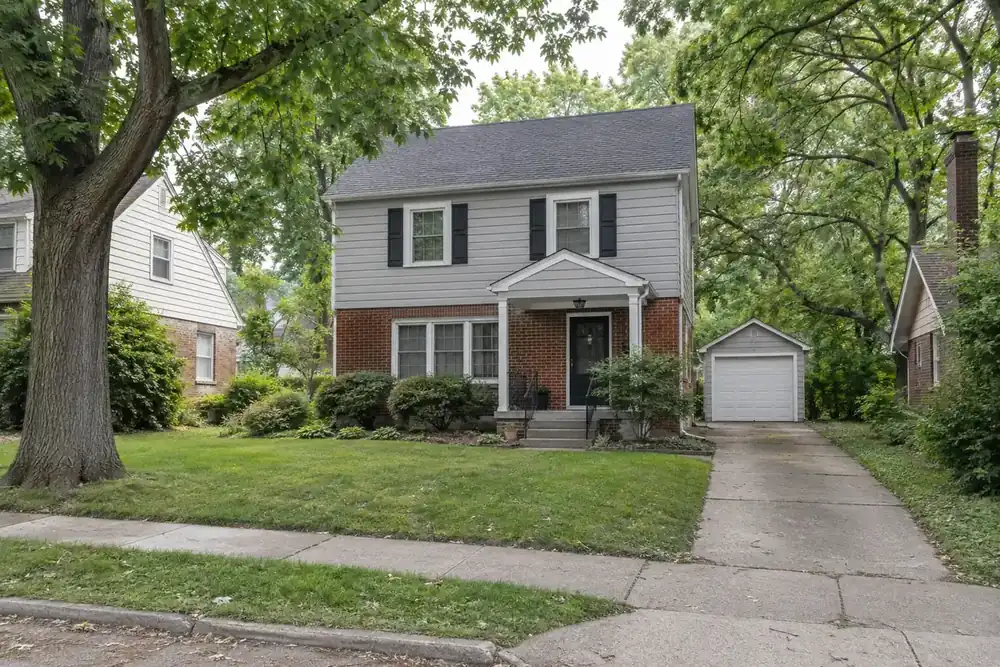 Illustration of a typical residential street in the Kirkwood, MO area