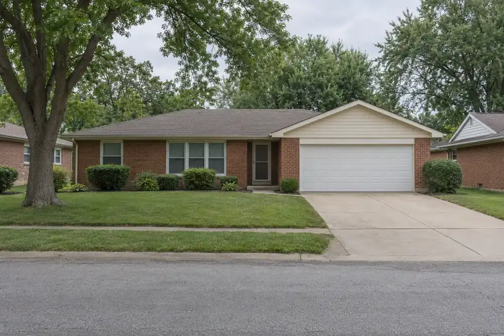 Illustration of a typical residential street in the Mehlville, MO area